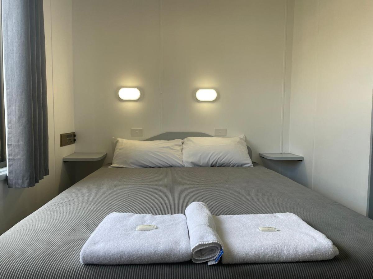 Lakes Main Holiday Park 莱克斯恩特伦斯 外观 照片