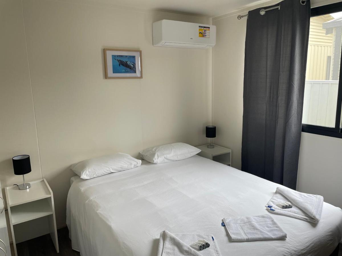 Lakes Main Holiday Park 莱克斯恩特伦斯 外观 照片